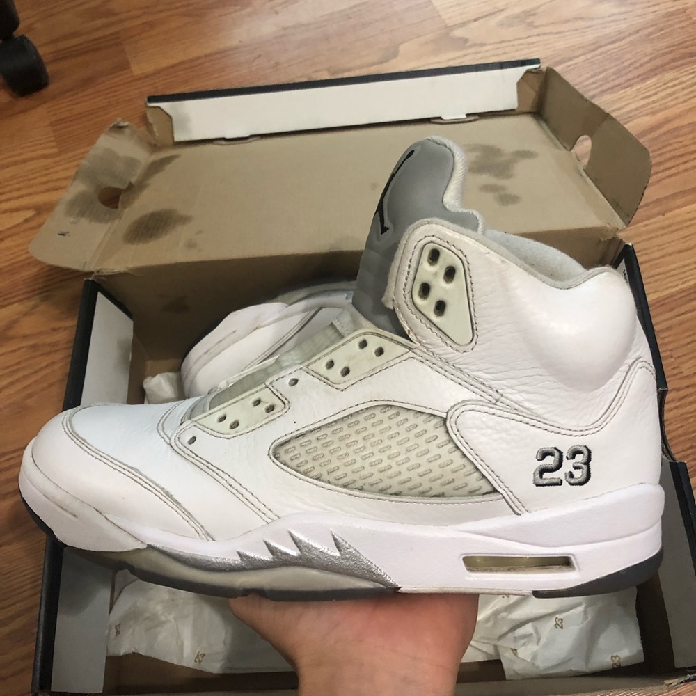 Air Jordan 5’s White Metallic.